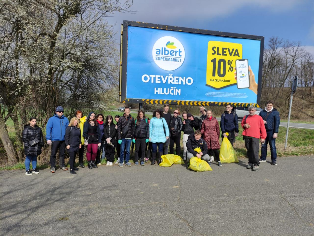 OU Hlun se zapojilo do akce Uklime esko